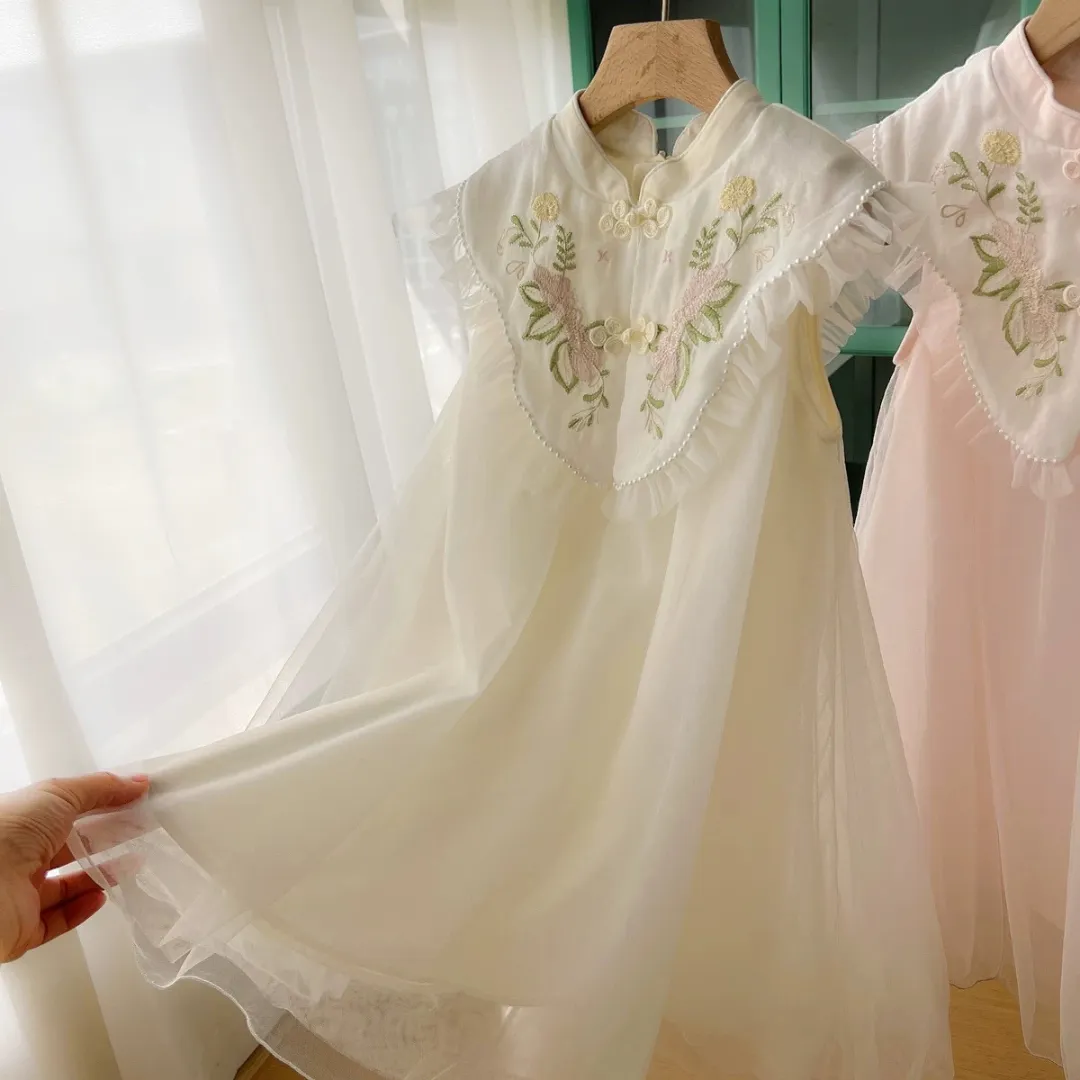 中式立领刺绣旗袍纱裙 Elegant Embroidered Mesh Mandarin Collar Dress