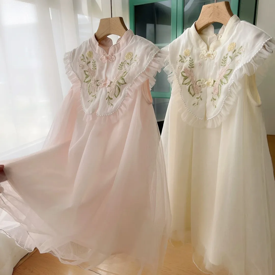 中式立领刺绣旗袍纱裙 Elegant Embroidered Mesh Mandarin Collar Dress