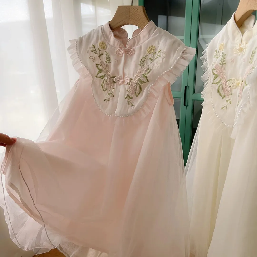 中式立领刺绣旗袍纱裙 Elegant Embroidered Mesh Mandarin Collar Dress