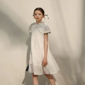 中式国风珍珠盘扣旗袍裙 Elegant Pearl-Embellished Chinese-Style Qipao Dress