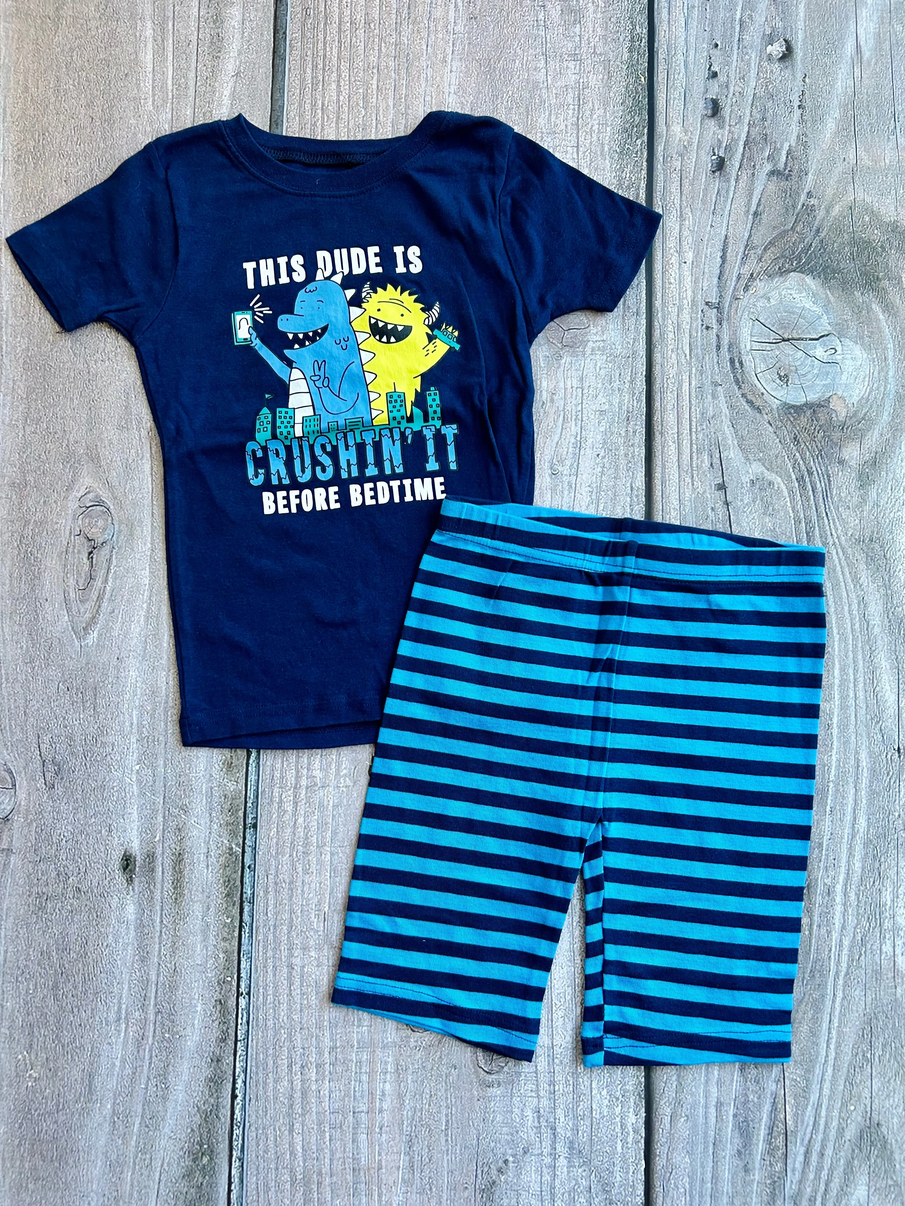 Carter’s size 7 boys monsters themed pajamas, pjs set, boys summer pjs, like new, Kids 7 & 8 (small)