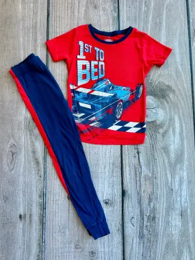 Carter’s size 7 boys racing themed pajamas, pjs set, boys pjs, Kids 7 & 8 (small)