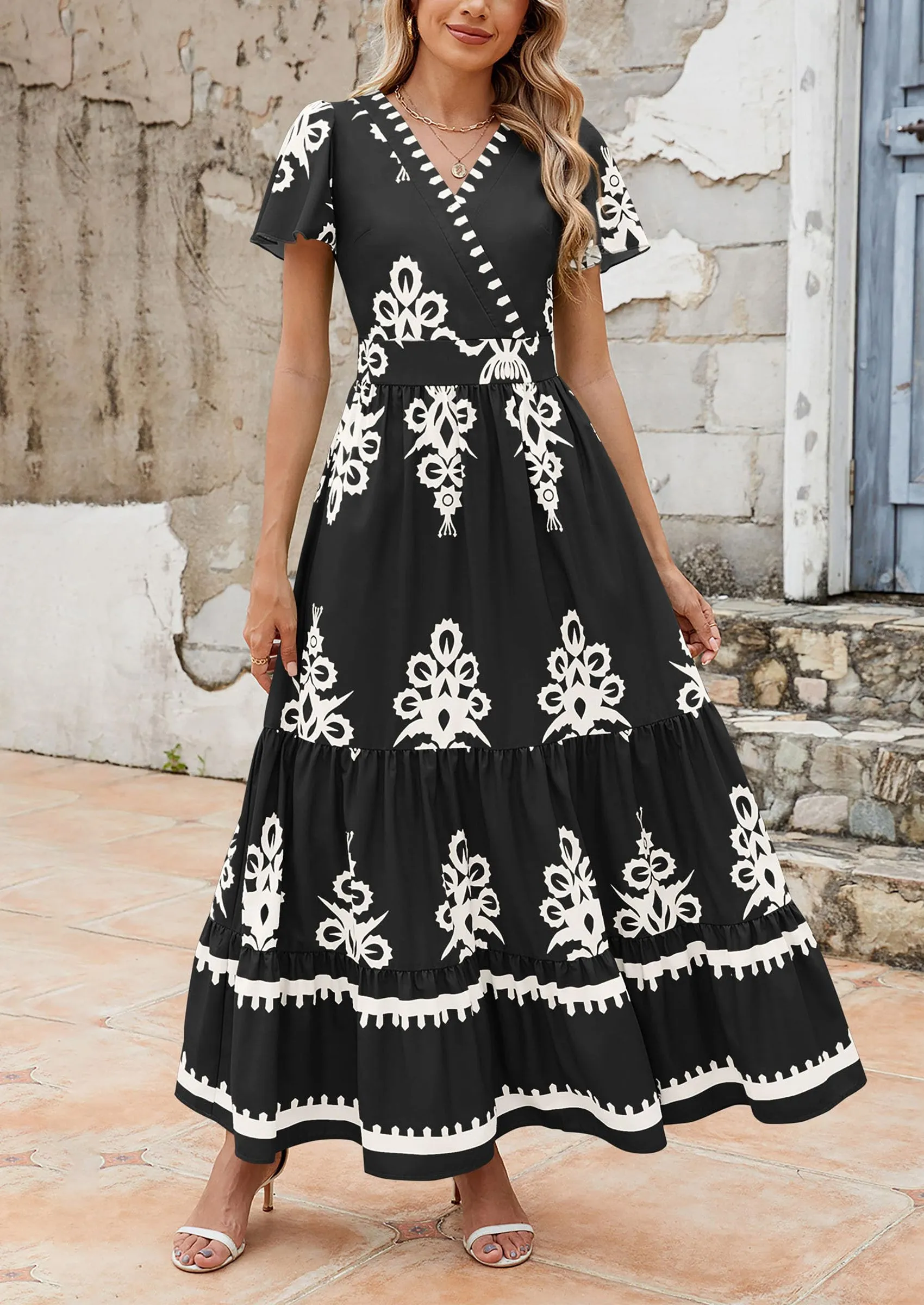 Casual V Neck Boho Flowy A-line Bell Sleeve Tiered Floral Maxi Dresses with Pocket