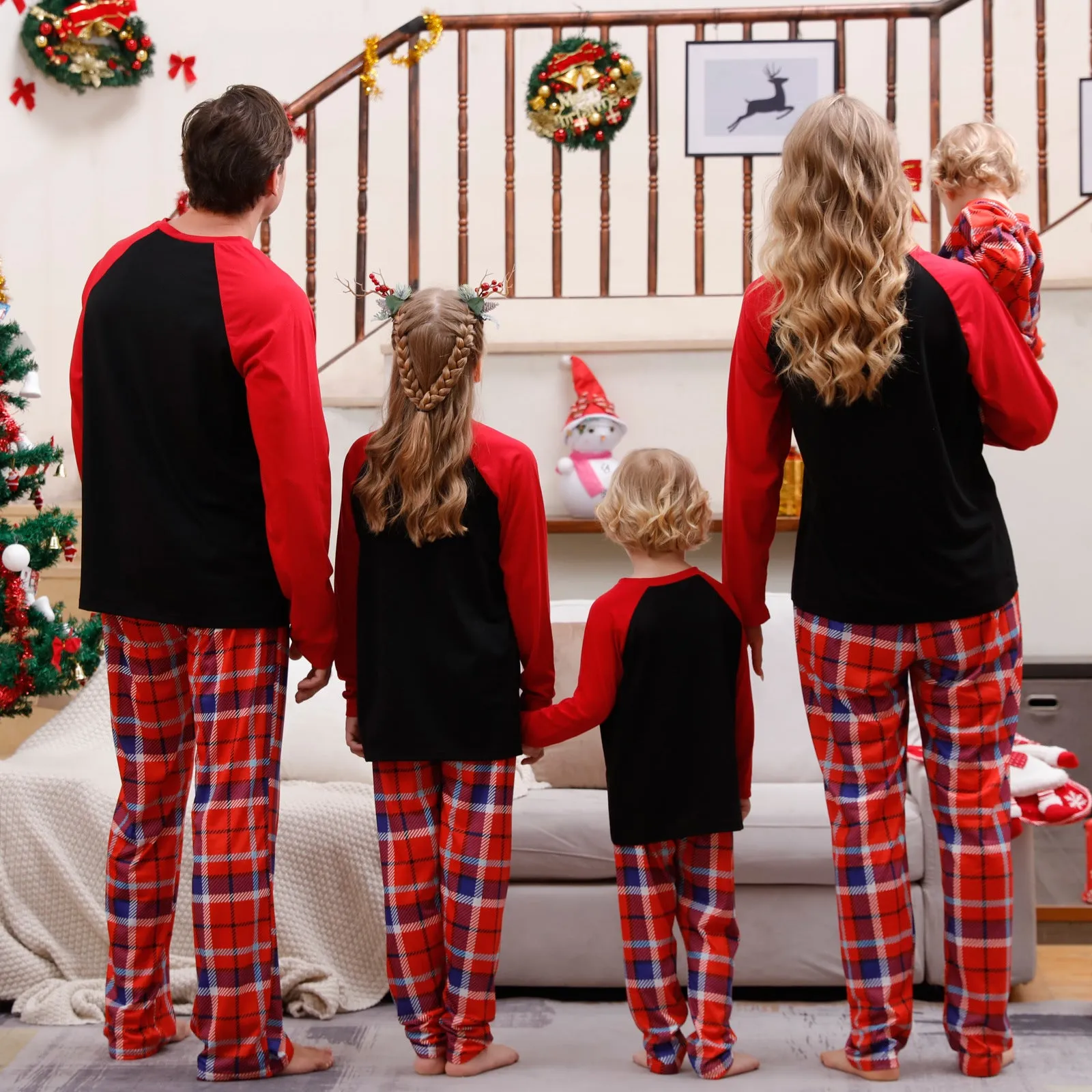 Family Matching Santa Plaid Print Holiday Pajama Set