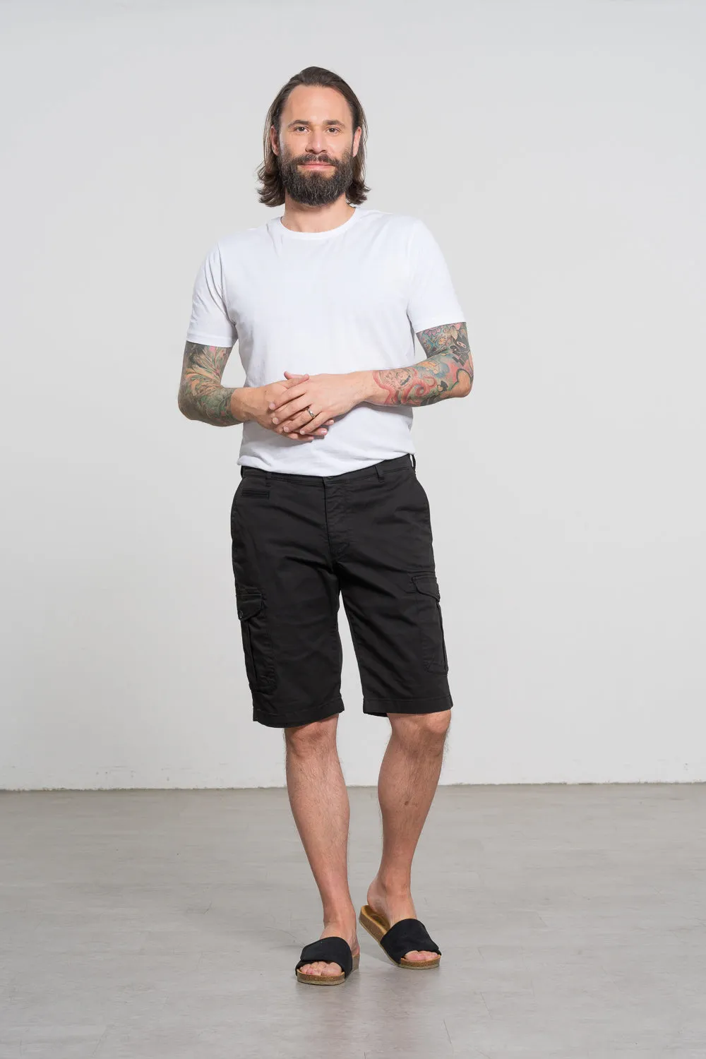 fv-La:rs | Cargo Bermuda