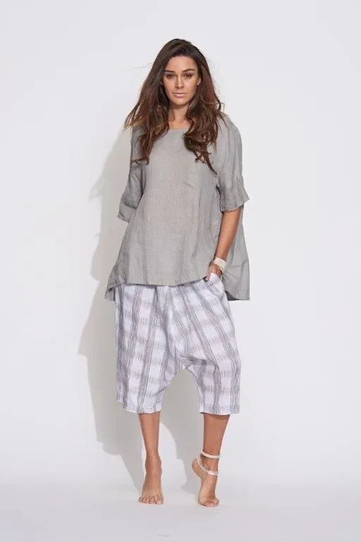 Relaxed Shorts in Navy Tartan